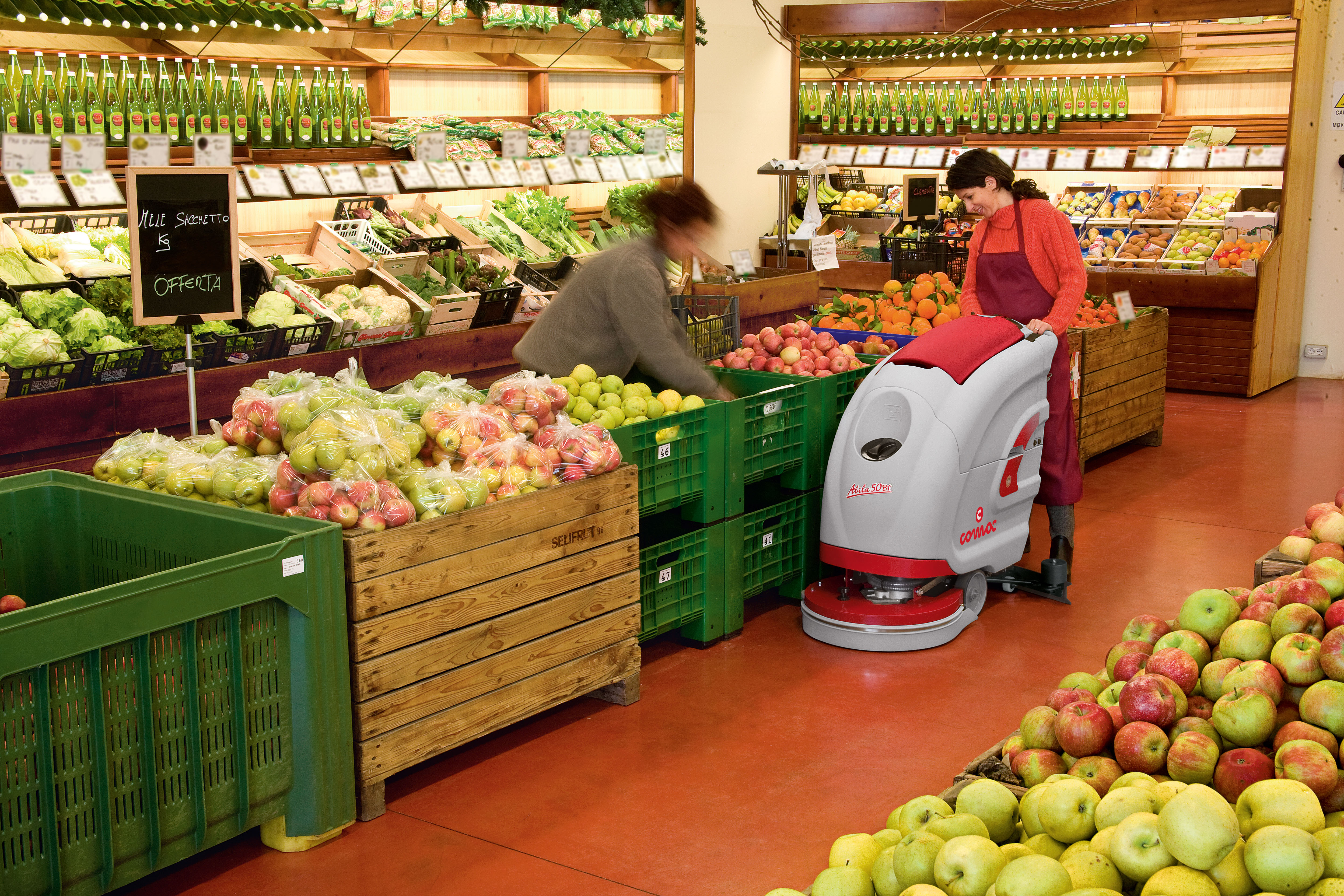 潔臣士洗地機(jī)：食品加工廠車間清潔的高效之選